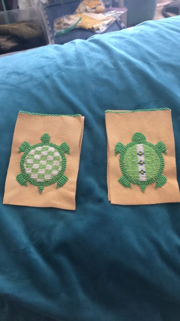 beaded turtle medicine pouch

